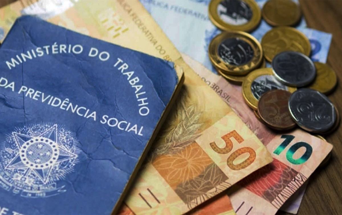 Relator do orçamento de 2023 prevê R$ 6,8 bi para bancar aumento real do salário mínimo